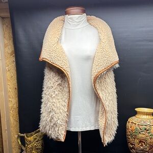 Elegant Beige Open-Front Women's Poncho